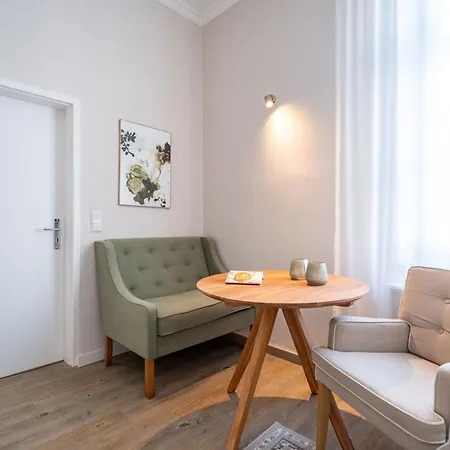 Albertine App 05 Apartment