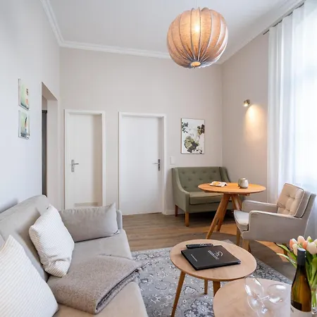 Albertine App 05 Apartment